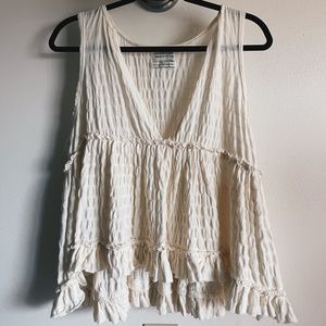 URBAN OUTFITTERS rouched white tank